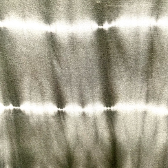 Melloday Olive Tie-Dye Tunic Medium - Picture 7 of 9